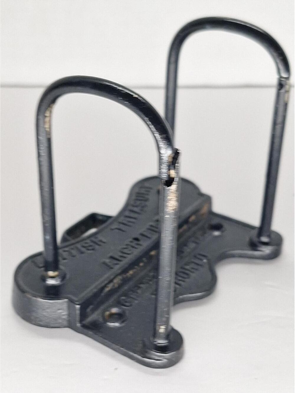 "British Treasury Arch File" from Grand & Toy Toronto Limited Patented 1905 - Picture 3 of 8